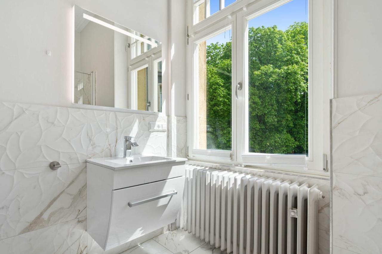 Room W Shared Bathroom&Kitchen In Luxury Villa Λουξεμβούργο Εξωτερικό φωτογραφία